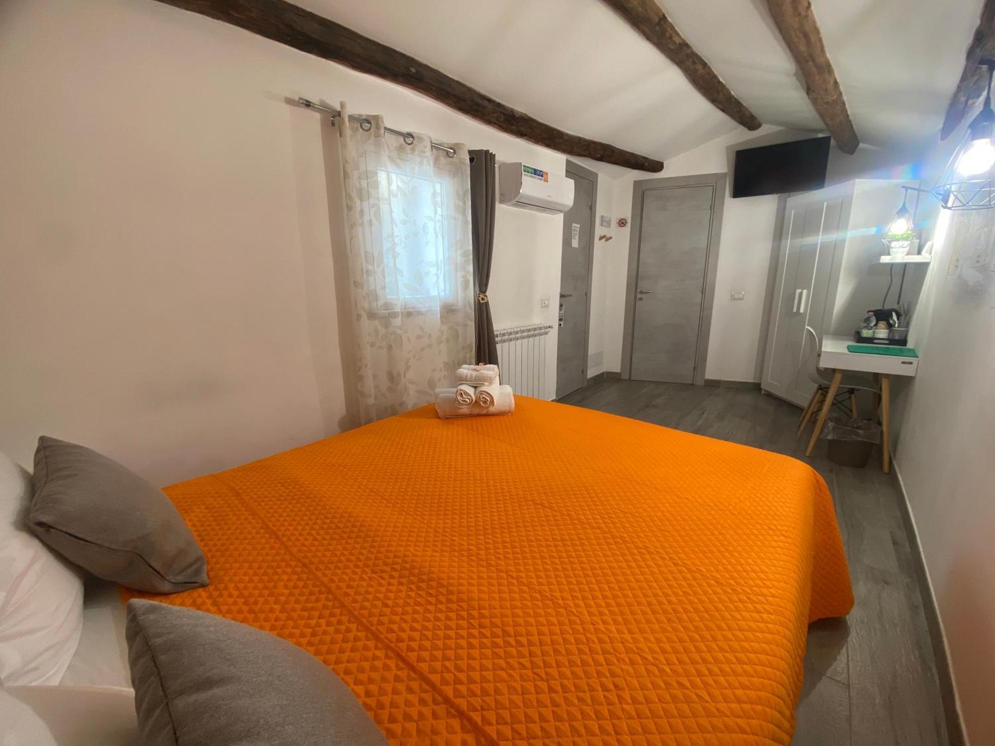 La Piccola Formica Charme Rooms — Photos 3