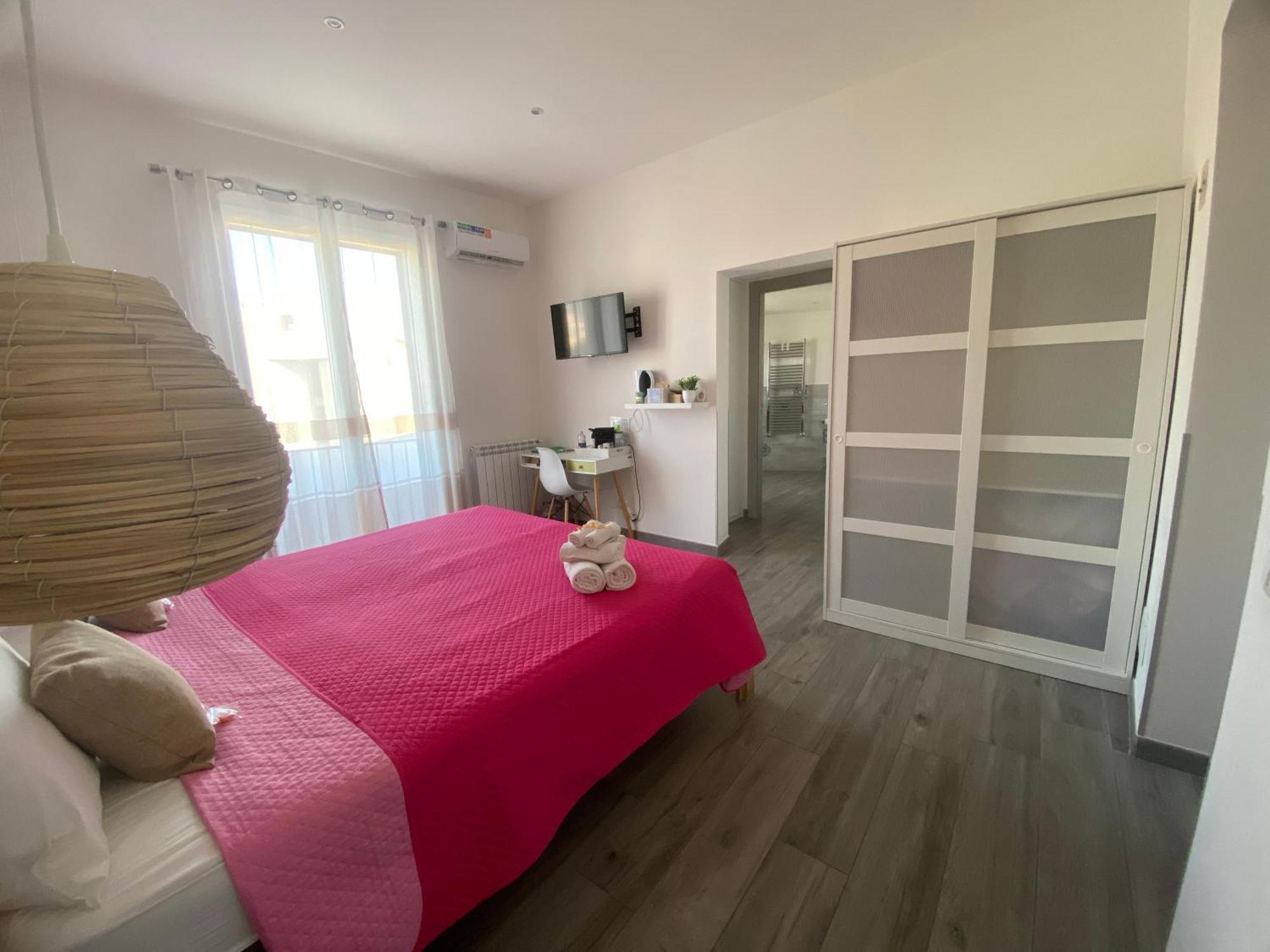 La Piccola Formica Charme Rooms — Photos 2